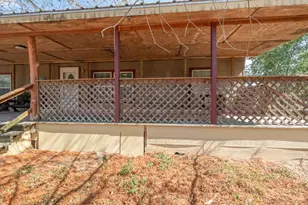 664 Hidden Oaks Dr, Elgin, TX 78621 - Photo 9