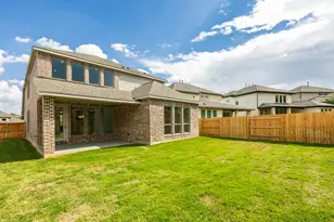 209 Amber Oak Ln, Georgetown, TX 78628 - Photo 13