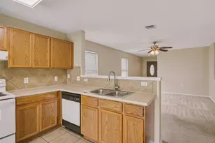 5509 Apple Orchard Ln, Austin, TX 78744 - Photo 11
