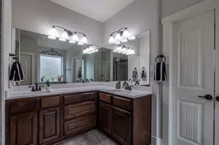 117 Arbor Point Dr, Elgin, TX 78621 - Photo 17