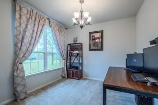 117 Arbor Point Dr, Elgin, TX 78621 - Photo 19