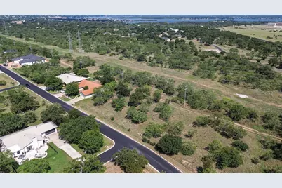 1209 Hi Circle N, Horseshoe Bay, TX 78657 - Photo 11