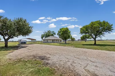 403 County View Road, Lockhart, TX 78644 - Photo 25