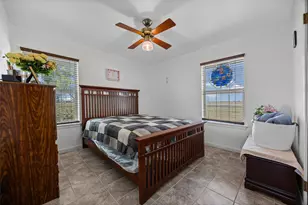 403 County View Rd, Lockhart, TX 78644 - Photo 13