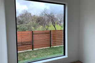 2209 S 1st St, Austin, TX 78704 - Photo 5