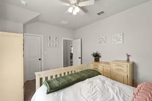 311 Bear Oak St, Hutto, TX 78634 - Photo 23