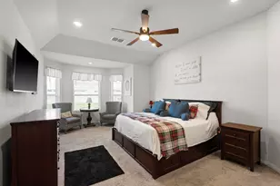 311 Bear Oak St, Hutto, TX 78634 - Photo 11