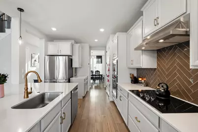 311 Bear Oak Street, Hutto, TX 78634 - Photo 5