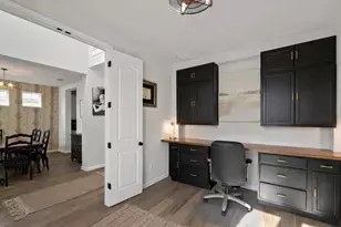 311 Bear Oak St, Hutto, TX 78634 - Photo 9