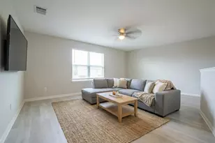 212 Star Spangled Dr, Liberty Hill, TX 78642 - Photo 19