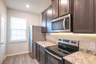 212 Star Spangled Dr, Liberty Hill, TX 78642 - Photo 5