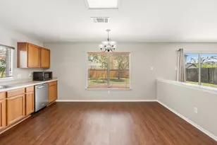 1713 Candlelight Dr, Leander, TX 78641 - Photo 13