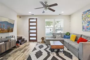 1206 Deloney St, Austin, TX 78721 - Photo 15