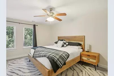 1206 Deloney Street #B, Austin, TX 78721 - Photo 25