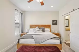 1206 Deloney St, Austin, TX 78721 - Photo 7