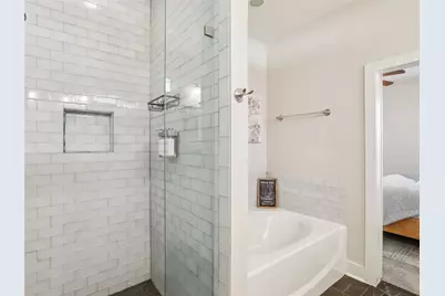 1206 Deloney Street #B, Austin, TX 78721 - Photo 9