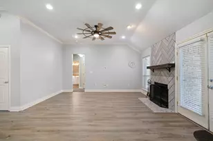 705 Trochta St, El Campo, TX 77437 - Photo 13