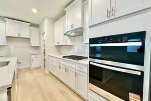 337 Porter Country Pkwy, Buda, TX 78610 - Photo 7