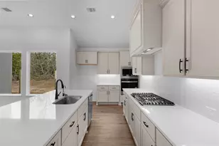 184 William Hersee Dr, Bastrop, TX 78602 - Photo 13