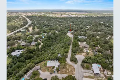 699 Floral Avenue, New Braunfels, TX 78130 - Photo 33