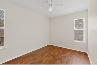 10003 E Rutland Village #B-left, Austin, TX 78758 - Photo 13