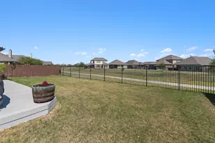 304 Miracle Rose Way, Liberty Hill, TX 78642 - Photo 37
