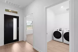 13721 Tucker Hedge Pass, Elgin, TX 78621 - Photo 3