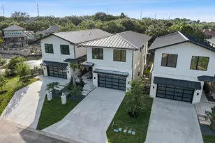 701 Hi Cir N, Horseshoe Bay, TX 78657 - Photo 1