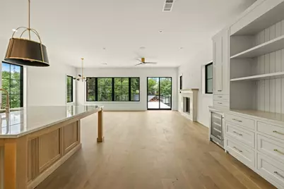 701 Hi Cir North #A, Horseshoe Bay, TX 78657 - Photo 11