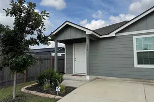 129 Tufted Duck Path, Uhland, TX 78640 - Photo 3