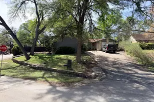2 Acacia Dr, Wimberley, TX 78676 - Photo 3
