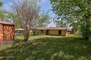 4802 Tannehill Ln, Austin, TX 78723 - Photo 9