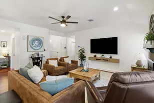 1102 Oak Hollow Dr, Leander, TX 78641 - Photo 9