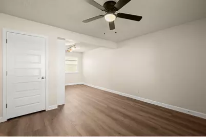 2408 Longview Street #112, Austin, TX 78705 - Photo 3