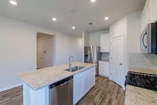 17609 Fairbridge Ln, Manor, TX 78653 - Photo 7