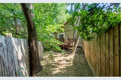 2702 Little Valley Cove #A, Austin, TX 78741 - Photo 17