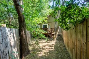 2702 Little Valley Cove, Austin, TX 78741 - Photo 17