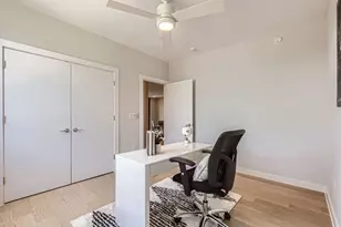 900 S 1st St, Austin, TX 78704 - Photo 19