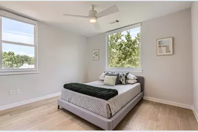 900 S 1st Street #212, Austin, TX 78704 - Photo 21