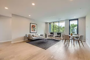 900 S 1st St, Austin, TX 78704 - Photo 3