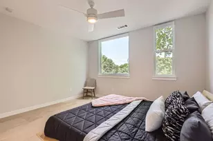 900 S 1st St, Austin, TX 78704 - Photo 13
