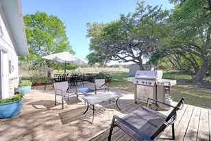 842 Cougar Dr, Canyon Lake, TX 78133 - Photo 29