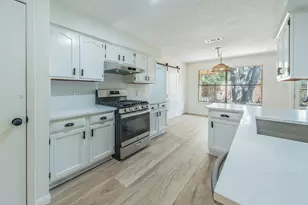 4504 Langtry Ln, Austin, TX 78749 - Photo 7