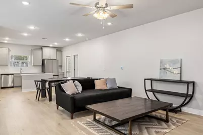 1012 Legend Milton Lane, Austin, TX 78748 - Photo 3