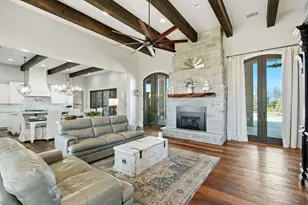 11601 Morningsun Dr, Austin, TX 78737 - Photo 9