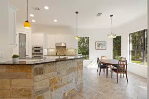 41 Tiburon Dr, The Hills, TX 78738 - Photo 7