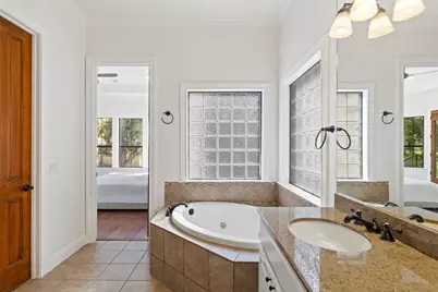 41 Tiburon Drive, The Hills, TX 78738 - Photo 15