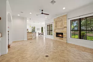 41 Tiburon Dr, The Hills, TX 78738 - Photo 5