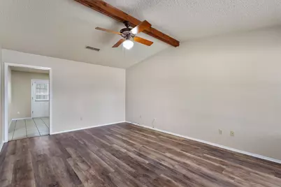 2805 Davis Street #A, Taylor, TX 76574 - Photo 3