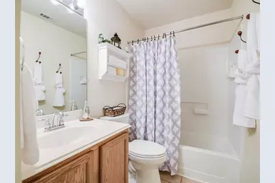 320 Creek Ridge Lane, Round Rock, TX 78664 - Photo 13